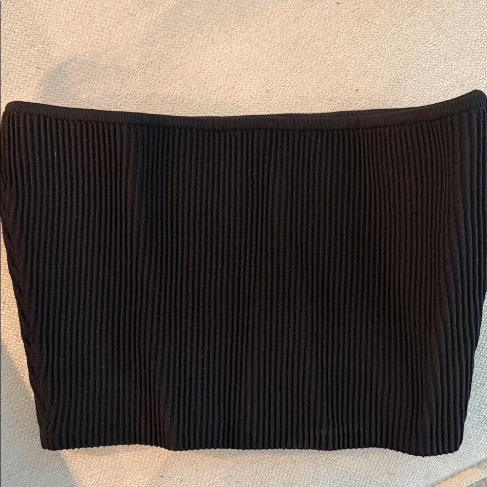ARITZIA ribbed crop tube top